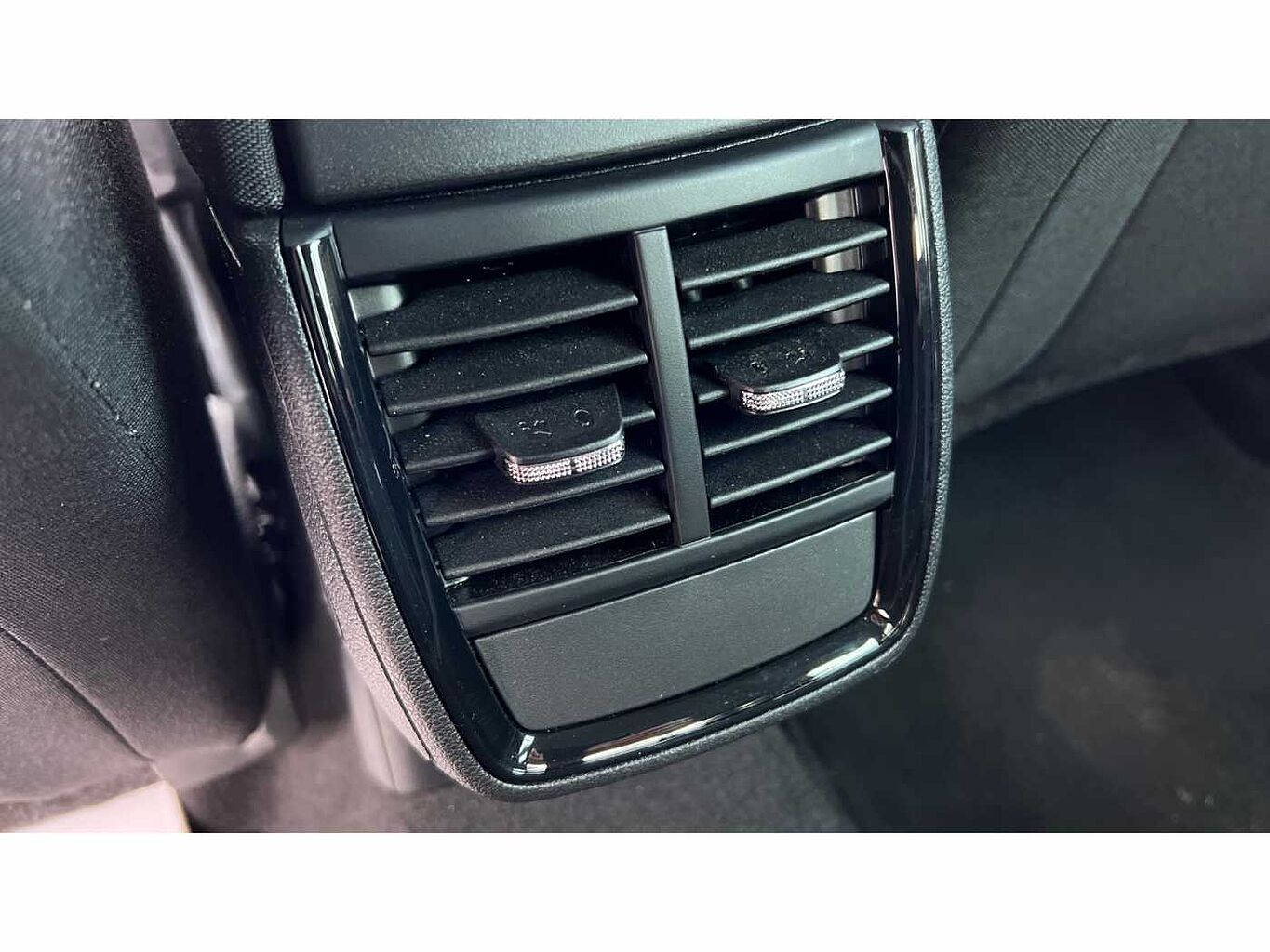 SKODA KAMIQ SE L Executive 1.5 TSI 150 PS 6G Man