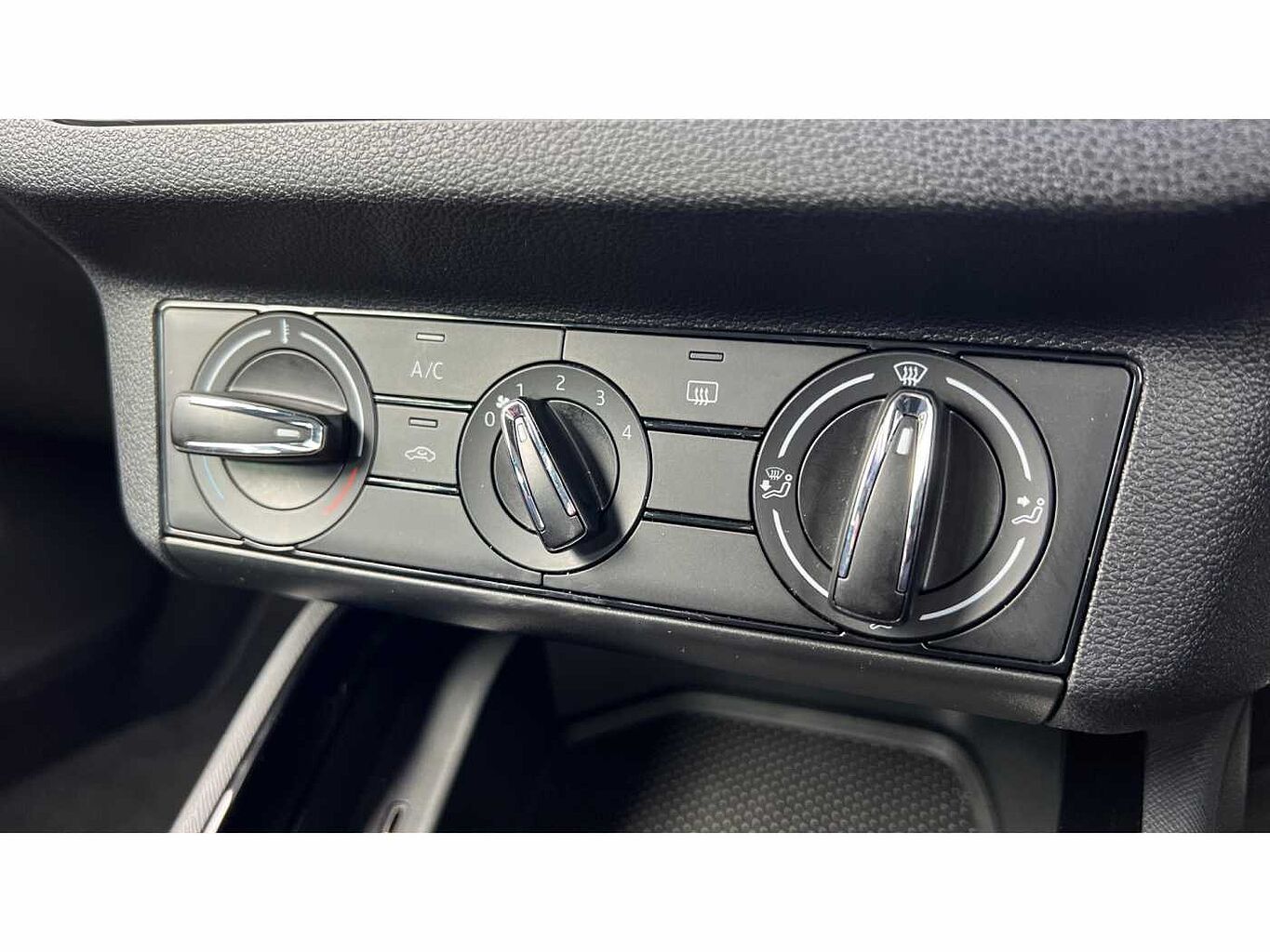 SKODA Kamiq 1.0 TSI (109ps) Monte Carlo SUV