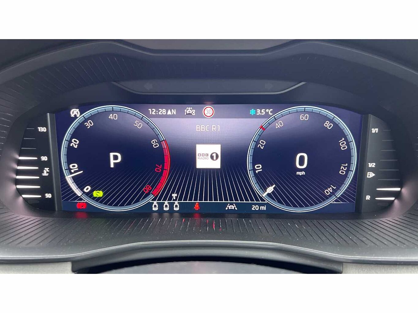 SKODA KAMIQ ŠKODA  Hatchback 1.5 TSI SE L 5dr DSG