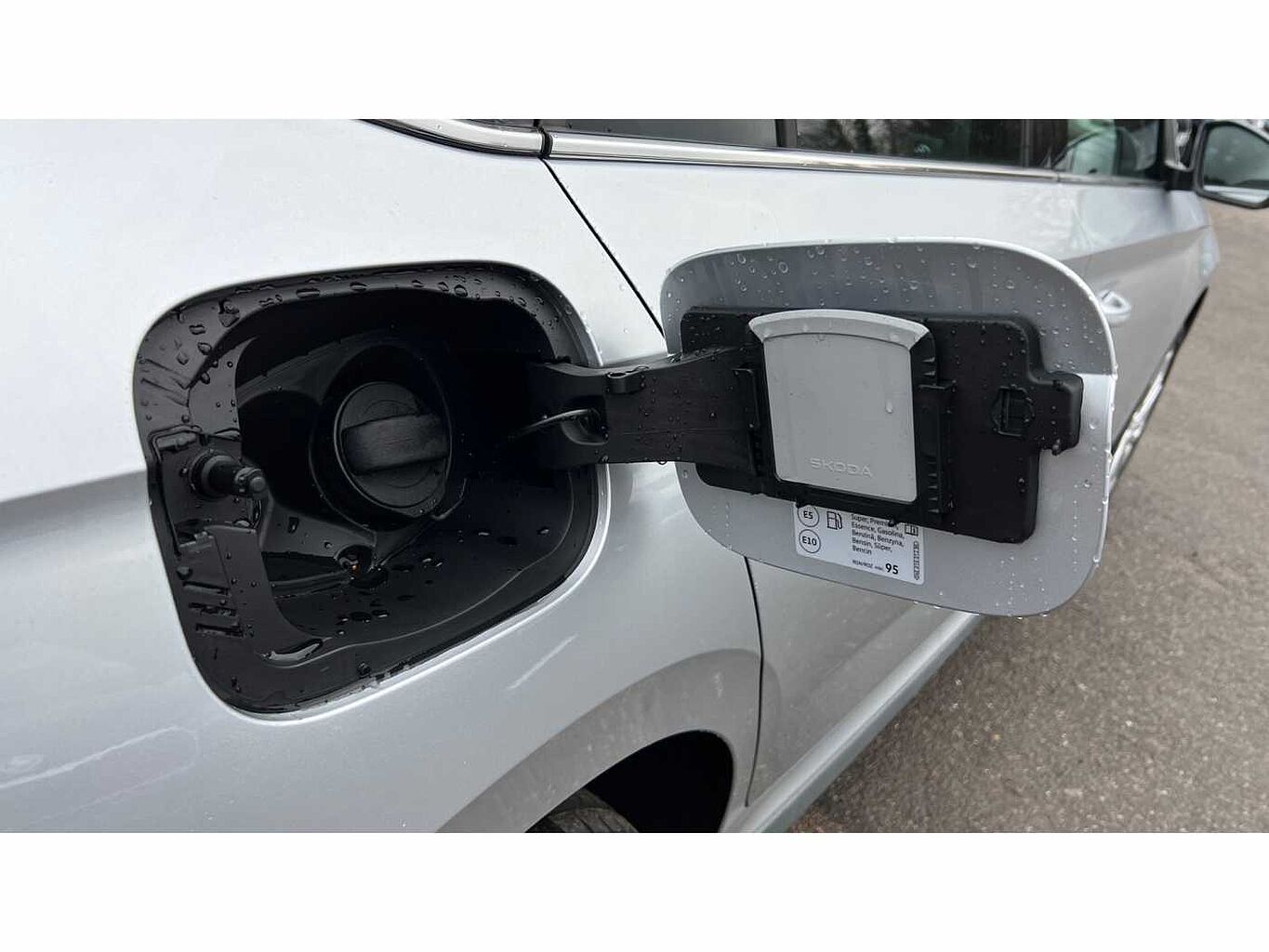 SKODA KAMIQ ŠKODA  Hatchback 1.5 TSI SE L 5dr DSG