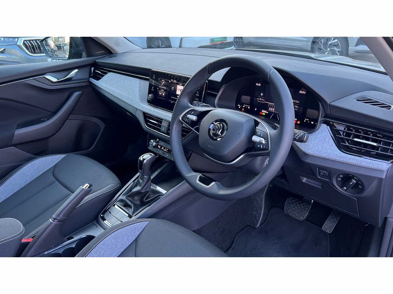 SKODA KAMIQ 1.0 TSI SE 5dr DSG