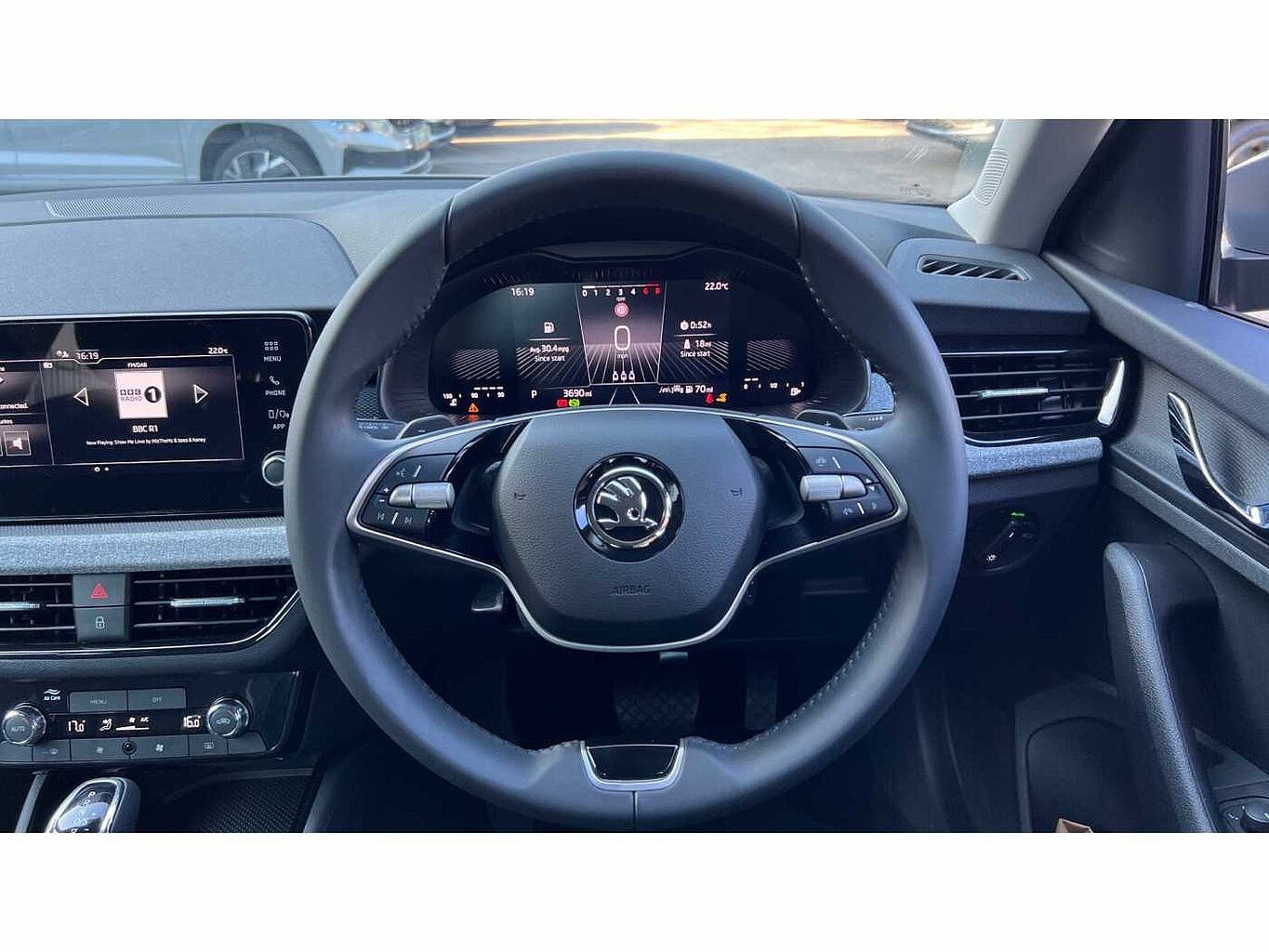 SKODA KAMIQ 1.0 TSI SE 5dr DSG