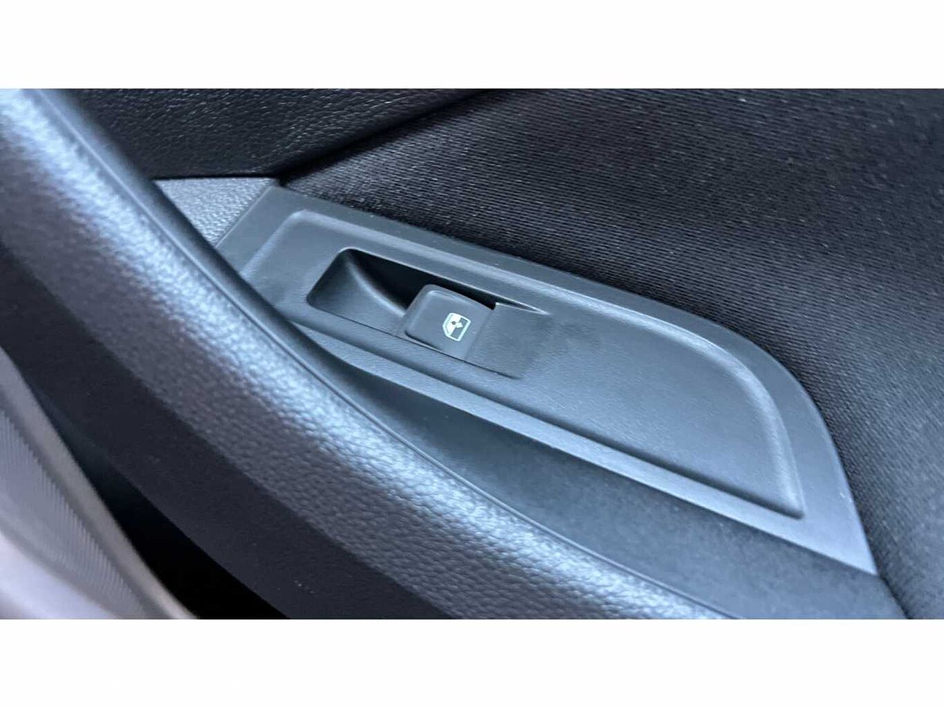 SKODA KAMIQ 1.0 TSI SE 5dr DSG