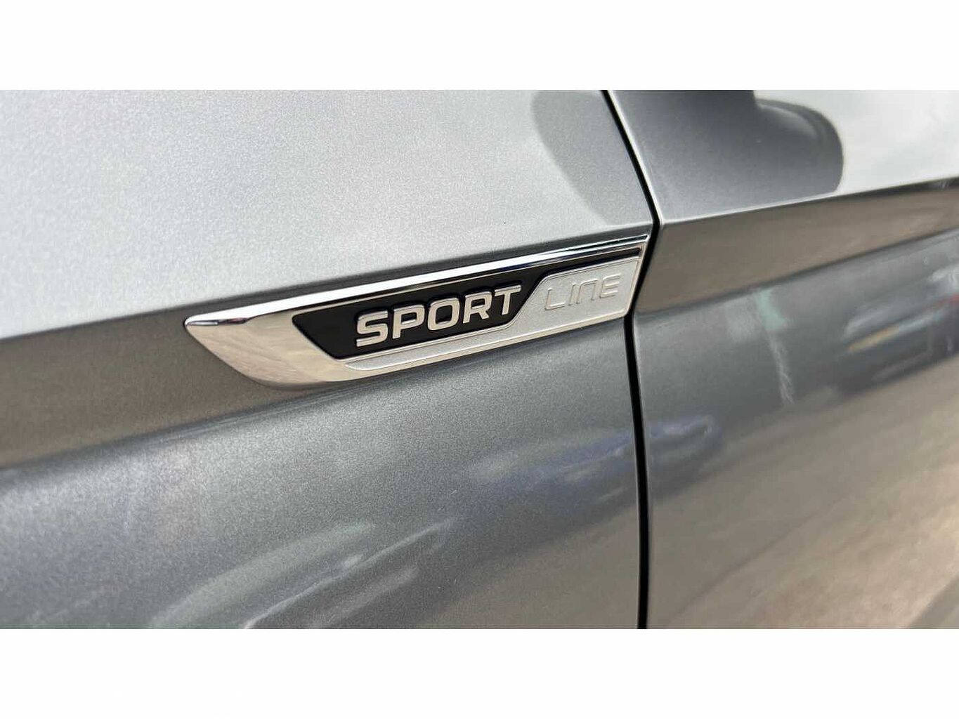 SKODA Karoq SUV 1.5 TSI (150ps) SportLine DSG