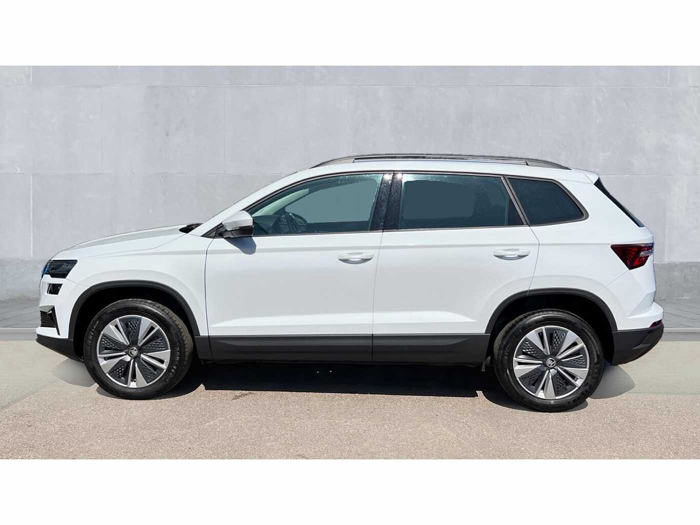 SKODA KAROQ 1.5 TSI SE Drive 5dr