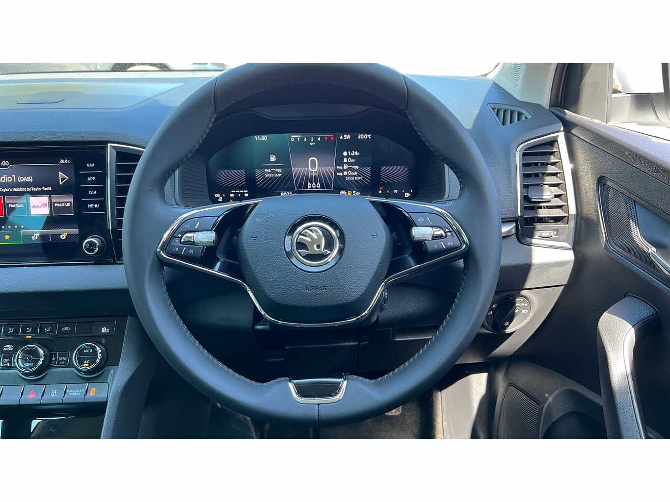SKODA KAROQ 1.5 TSI SE Drive 5dr