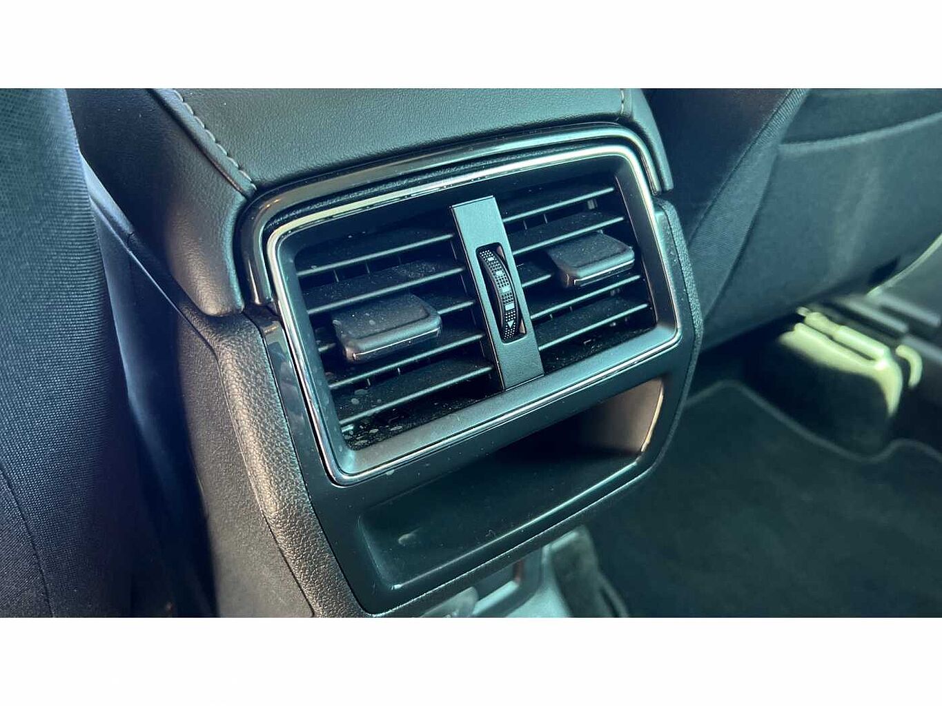 SKODA KAROQ 1.5 TSI SE Drive 5dr