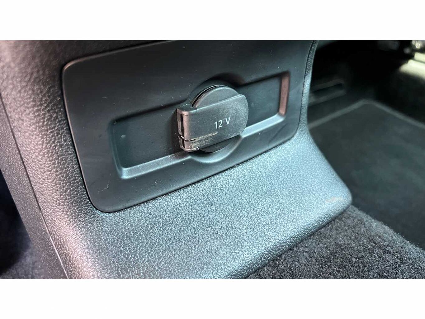 SKODA KAROQ 1.5 TSI SE Drive 5dr
