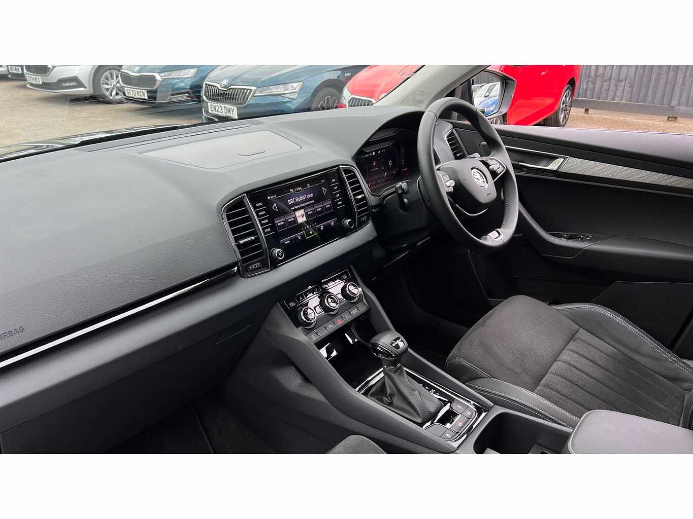 SKODA Karoq SUV 1.5 TSI (150ps) SE L ACT DSG