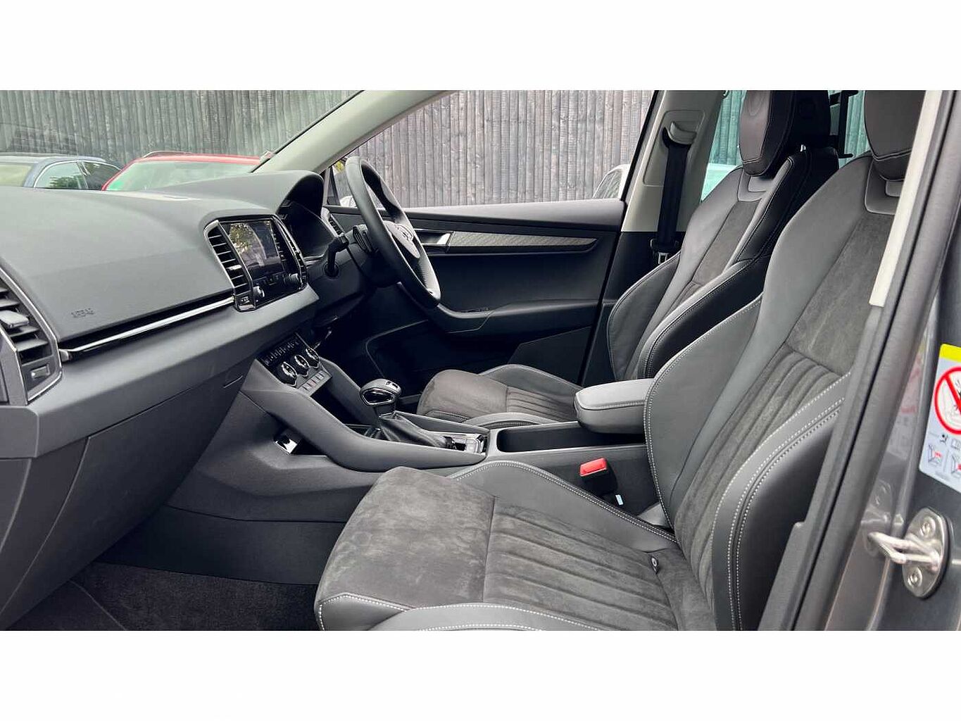 SKODA Karoq SUV 1.5 TSI (150ps) SE L ACT DSG