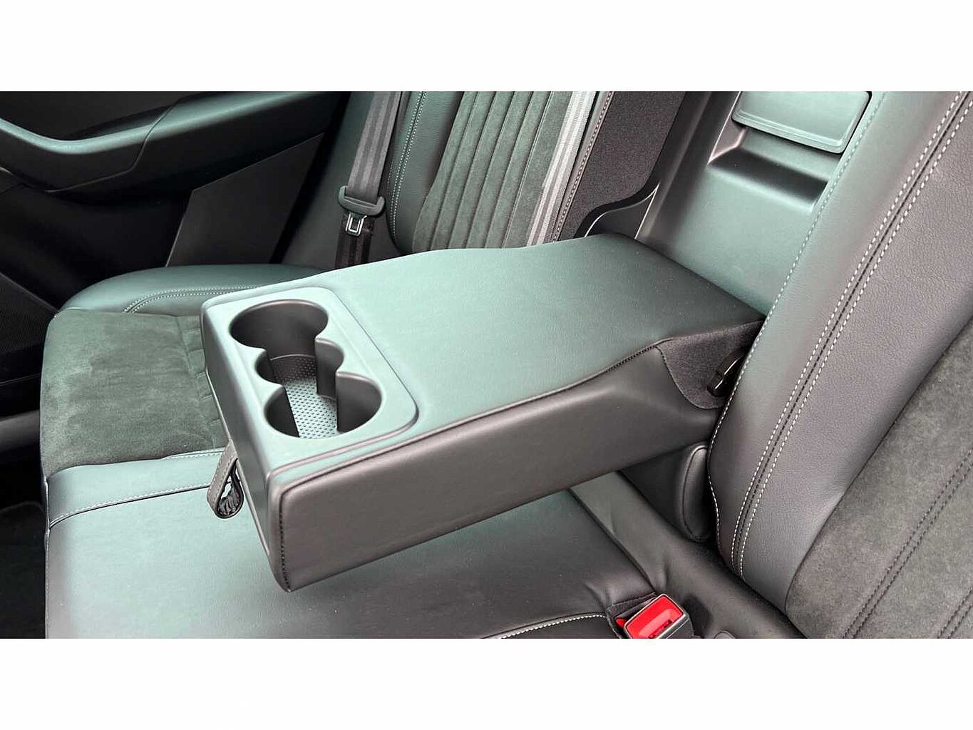 SKODA Karoq SUV 1.5 TSI (150ps) SE L ACT DSG
