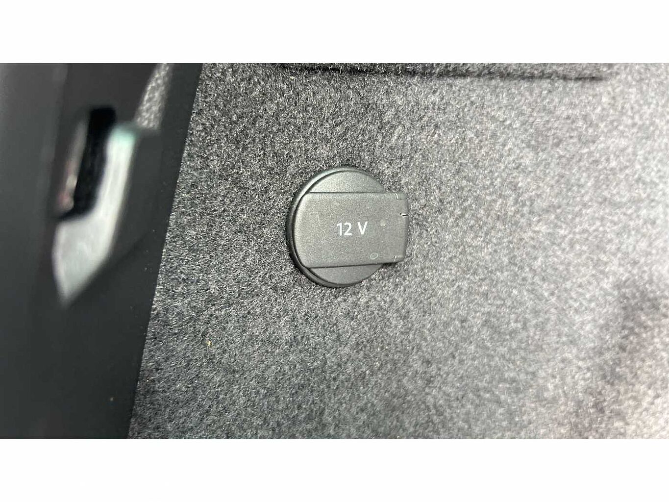 SKODA KAROQ 1.5 TSI SE L 5dr
