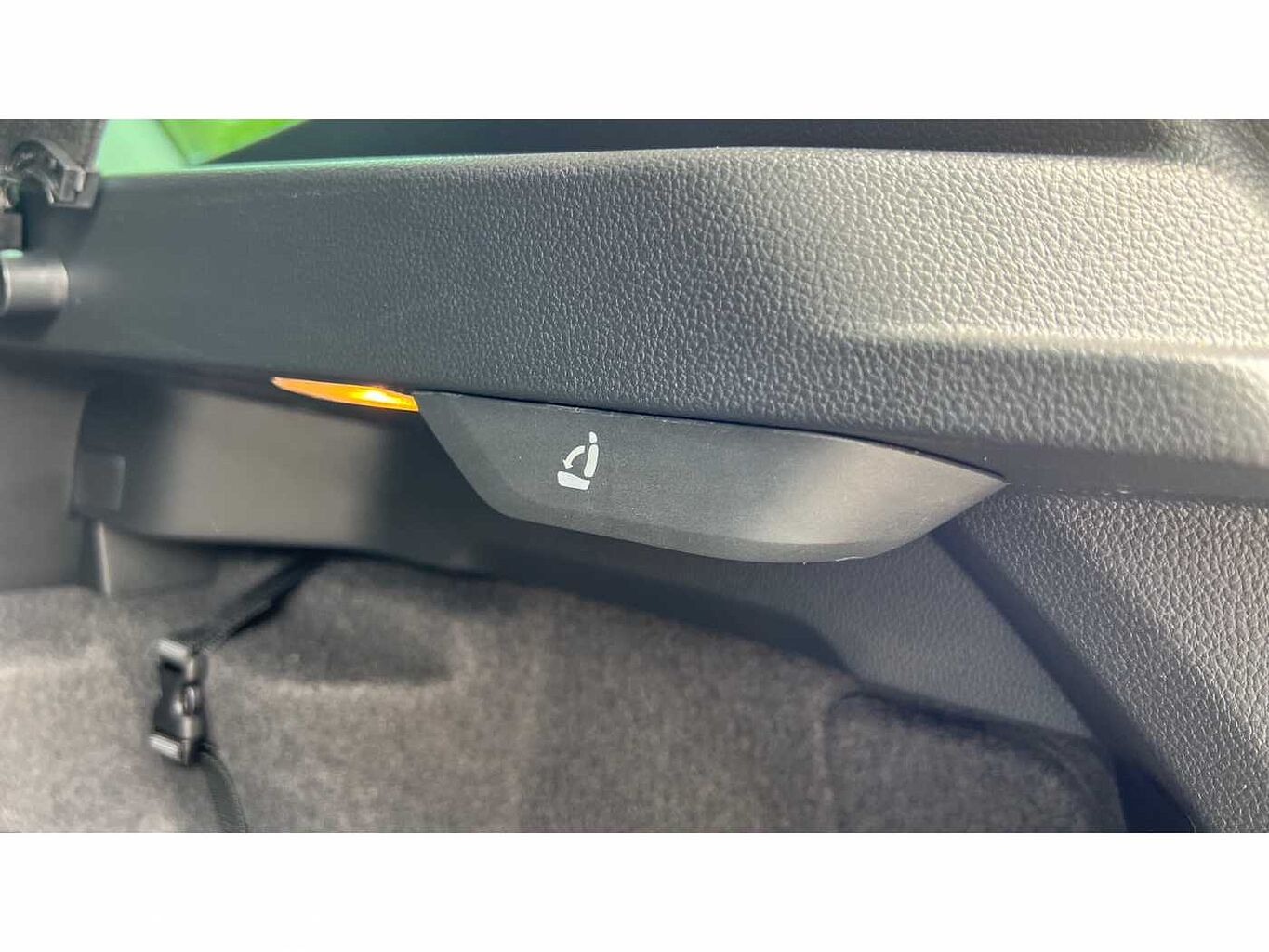 SKODA KAROQ 1.5 TSI SE L 5dr