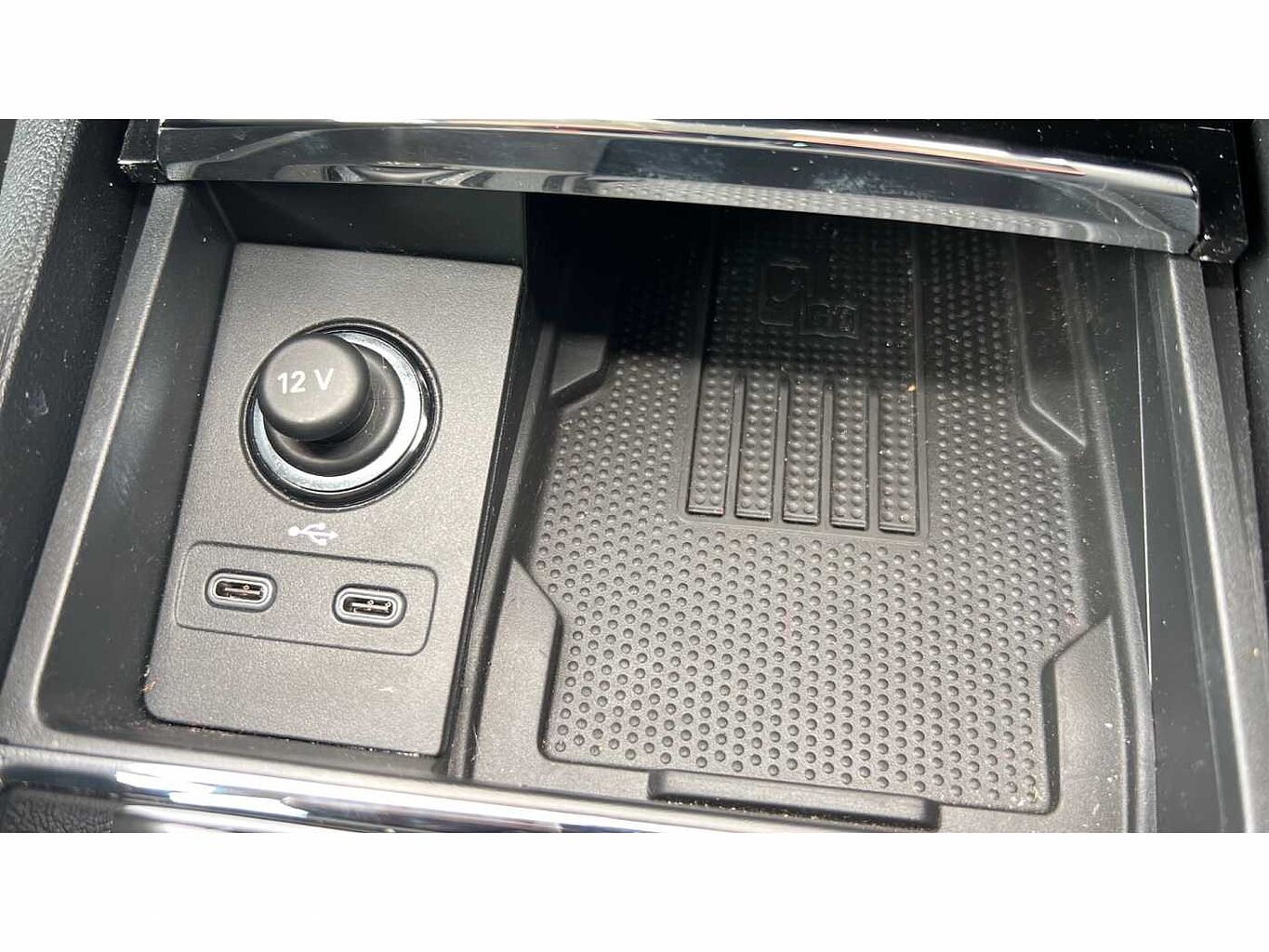 SKODA KAROQ 1.5 TSI SE L 5dr